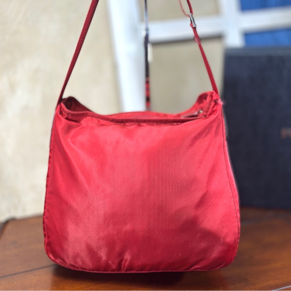 AUTHENTIC Prada bag. Red. - image 2